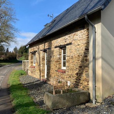 Gite " La Petite Maison" Livry  Eksteriør bilde