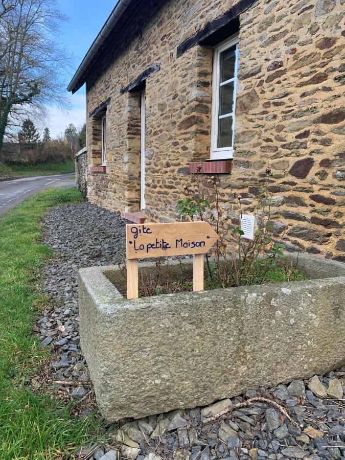 Gite " La Petite Maison" Livry  Eksteriør bilde