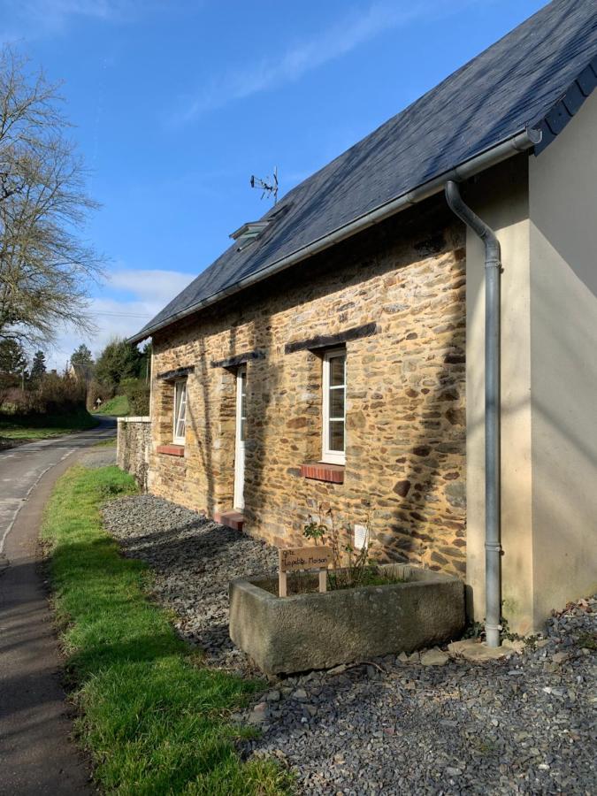 Gite " La Petite Maison" Livry  Eksteriør bilde